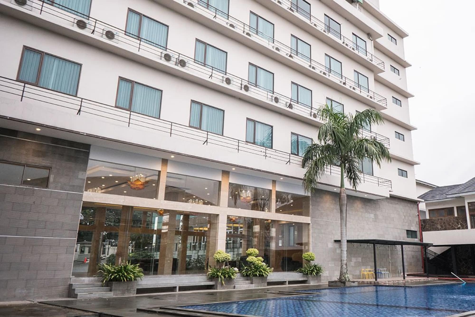 Novena Hotel Bandung Лембанг Экстерьер фото