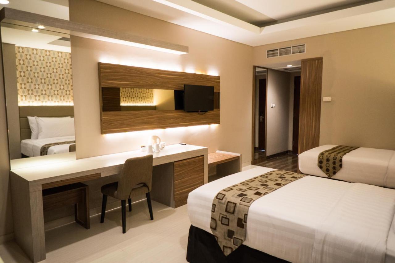 Novena Hotel Bandung Лембанг Экстерьер фото